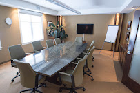 Apple Suites - Aurora