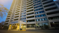 The Lennox, 90 Champagne Ave