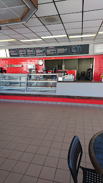 Pelican Lake Sandwich Company