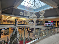 Centerpoint Mall