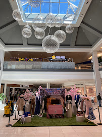 Centerpoint Mall