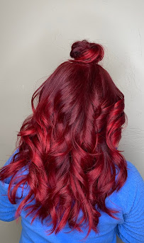 Shortcuts Salon (Inside Sunrise Therapy)