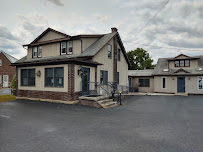 Lincoln Highway Veterinary Clinic