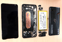 Oggy LCD Glass Repair