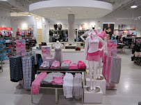 la Vie en Rose Outlet Aurora North SmartCentre