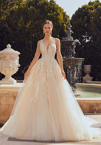 Royal Swan Bridal & Atelier