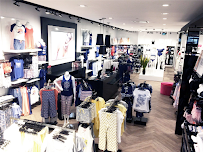 la Vie en Rose Lime Ridge Mall