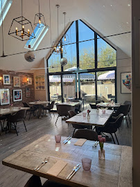 The Hanger Free House
