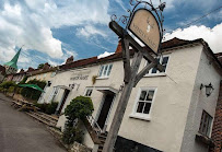 White Hart Pub with Rooms, South Harting