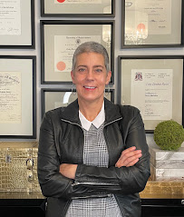FOR HEALTHY SKIN Dr. C. Demkiw-Bartel