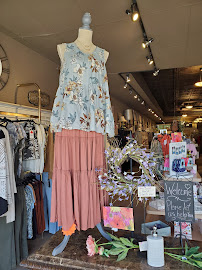 Suzanne's - The Centre at Circle and 8
