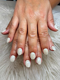 ENDEAR NAILS SPA MASSAGE