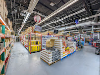 Speedy Distribution Inc