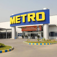 METRO Thokar Niaz Baig, Lahore
