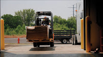 Universe Carrier Warehouse - Cross-docking, Fulfilment, Kitting, Delivery