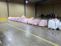 UNIBOX Warehouse Inc.