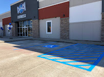 Crunch Fitness - Petal