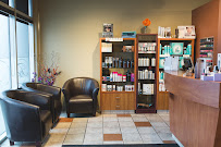 Tres Xhic Salon & Spa