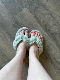 Arora's Beauty & Wellness