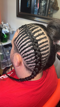 Milagros Hair Center