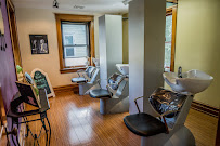 Tangles Salon