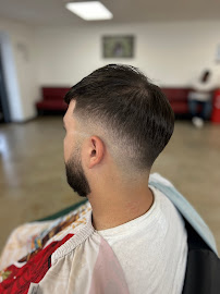 Boardroom Salon for Men - Classen Curve