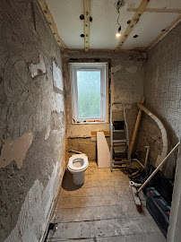 CMS Bathrooms Ltd