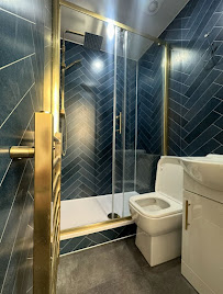 Pureluxe Bathrooms