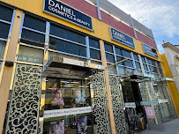 Daniel Cosmetics & Beauty