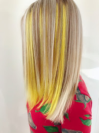 Strand Hair Room