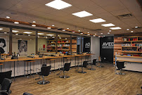 Valor & Violet Salon