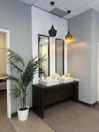 Kurves Beauty Bar