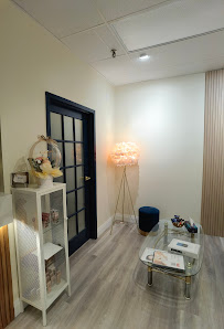 L Beauty - Spa Waterloo - Eyelash Extensions & Thai Massage