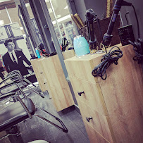 M Zone Coiffure Inc.