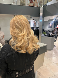 Maison De Beaute St-Laurent