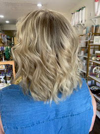 Stardust Salon & Day Spa