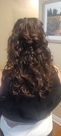 Avenue Salon