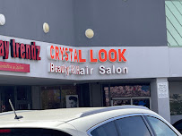 Crystal Look