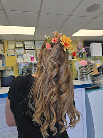 YOUNG & BEAUTIFUL SALON SPA