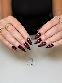 Winzoe Nail Lounge