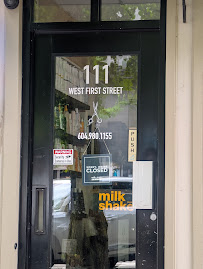 LoLo Hair Salon & Barbershop