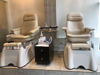 Emerald Beauty - Makeup & Hair