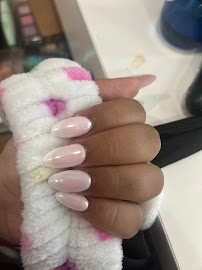 Aura Nails & Spa