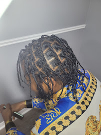 Nirvana Salon - Hair By Mandii Vee