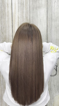 Royli Salon