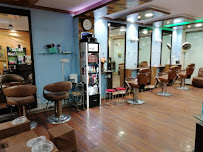 Fabs Beauty Salon I-8