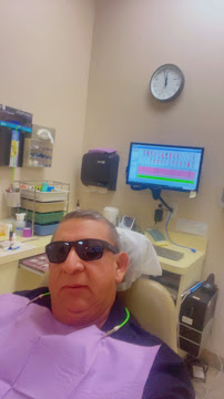 Pinetree Dental Centre | Dental Clinic in Canada