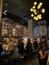 SOCIAL CORNER YALETOWN