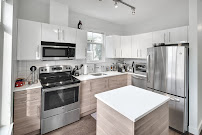 Nancy Che Vancouver REALTOR®️ Bespoke Real Estate Group