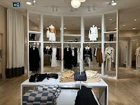 RW&CO.